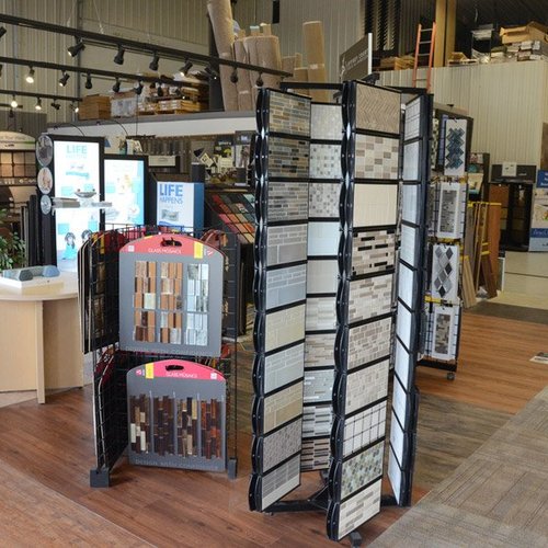 Traditional Floors' Showroom in Milan, IL