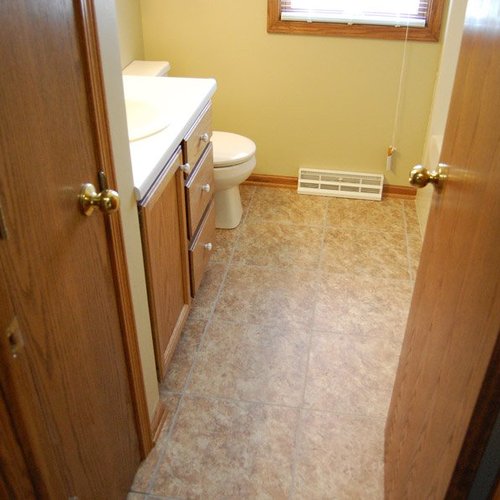 Bathroom installation in Milan, IL by Traditional Floors